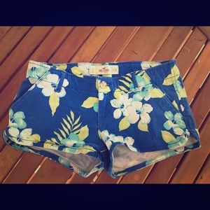 Hollister shorts